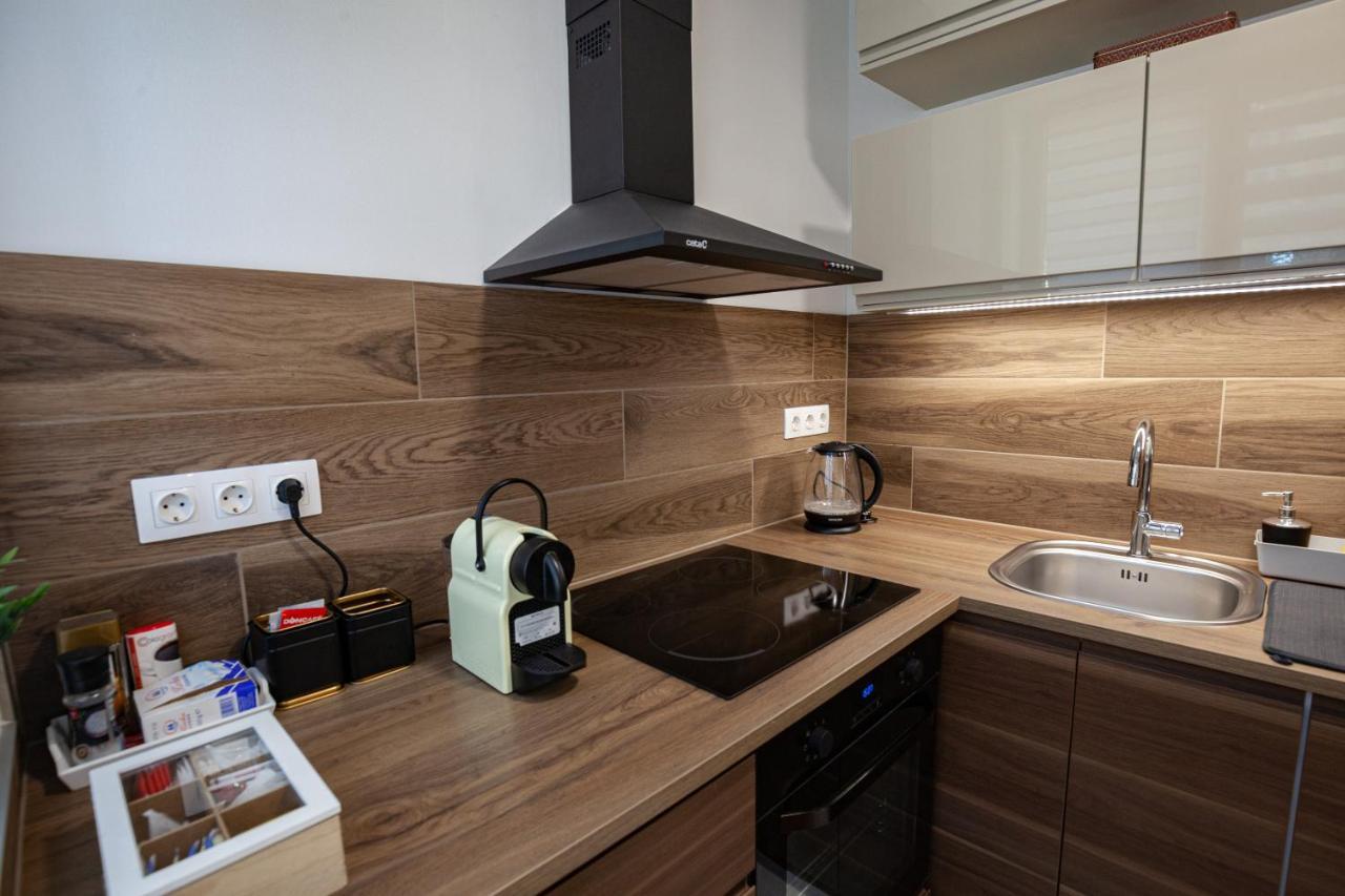 Stellar Downtown Szeged Apartment Exterior foto